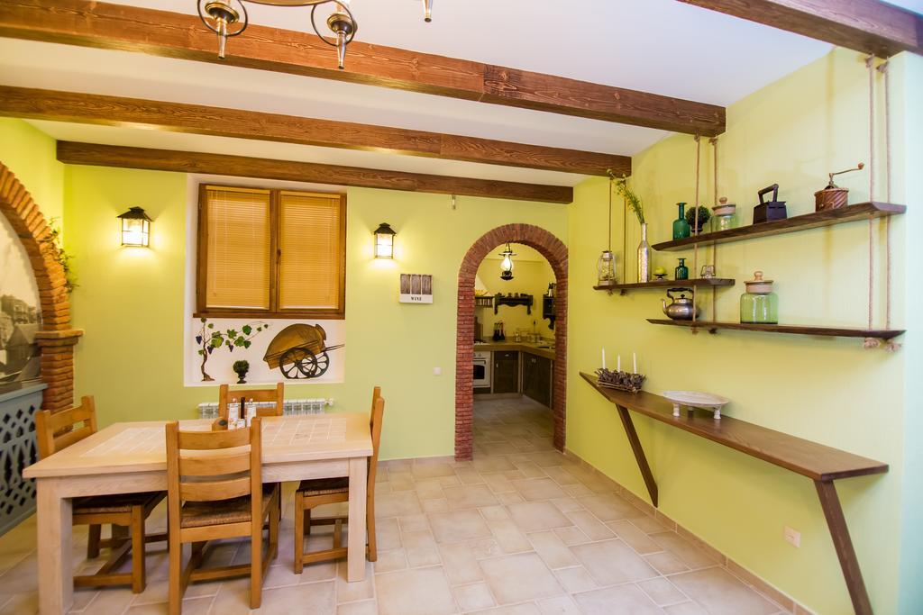 Metekhi'S Galavani Hotel Tbilisi Ngoại thất bức ảnh