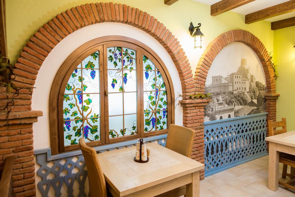 Metekhi'S Galavani Hotel Tbilisi Ngoại thất bức ảnh