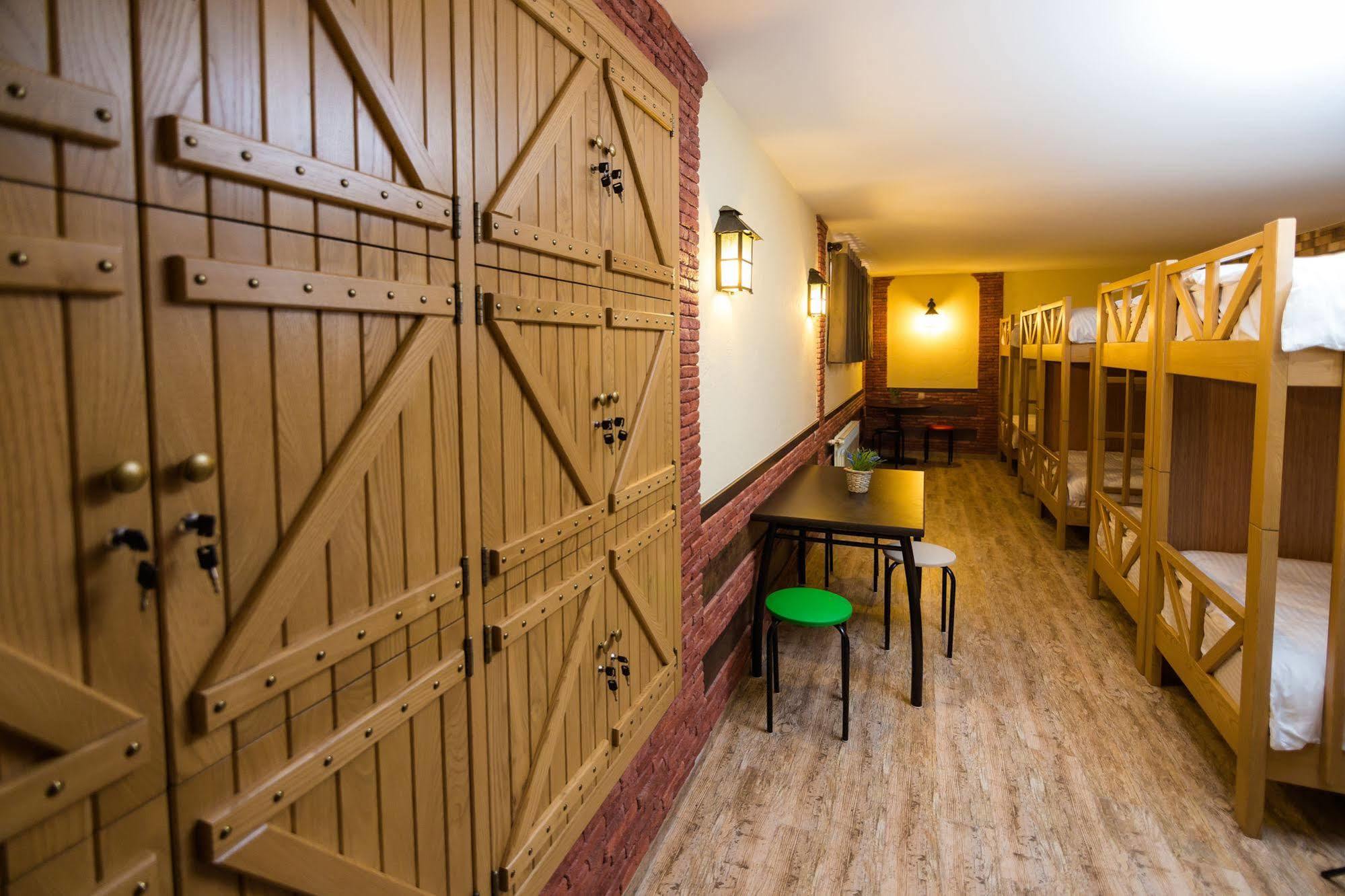 Metekhi'S Galavani Hotel Tbilisi Ngoại thất bức ảnh